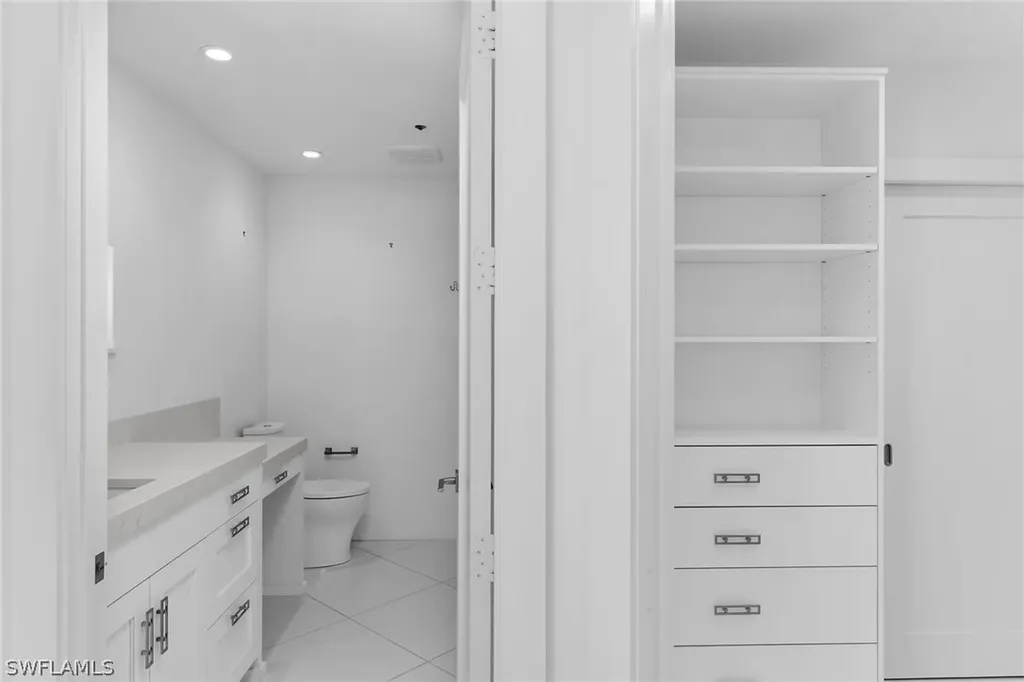 8231 Bay Colony Drive Naples FL 34108