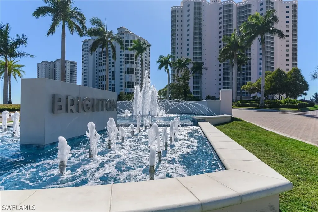 8231 Bay Colony Drive Naples FL 34108