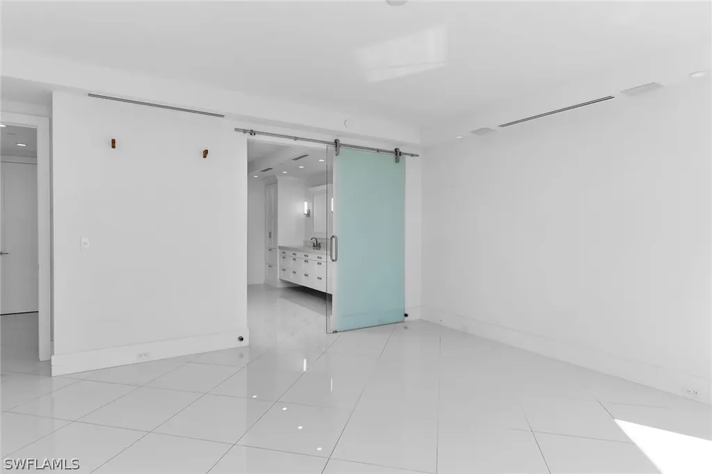 8231 Bay Colony Drive Naples FL 34108