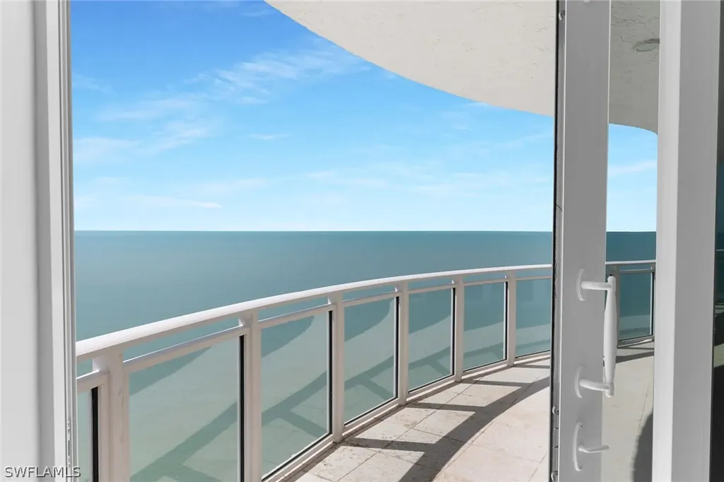 8231 Bay Colony Drive Naples FL 34108