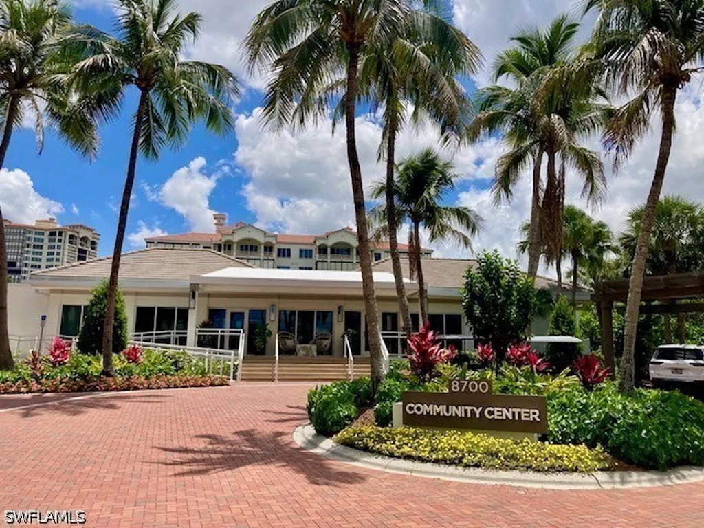 8231 Bay Colony Drive Naples FL 34108