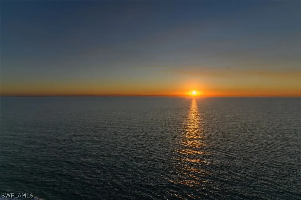 8231 Bay Colony Drive Naples FL 34108