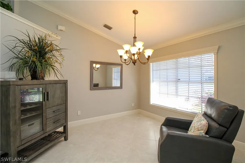 333 Wentworth Court Naples FL 34104