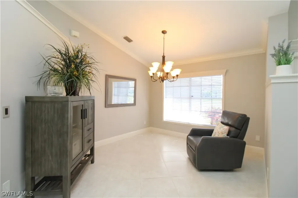333 Wentworth Court Naples FL 34104