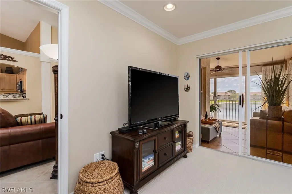 2650 Creek Lane Naples FL 34119