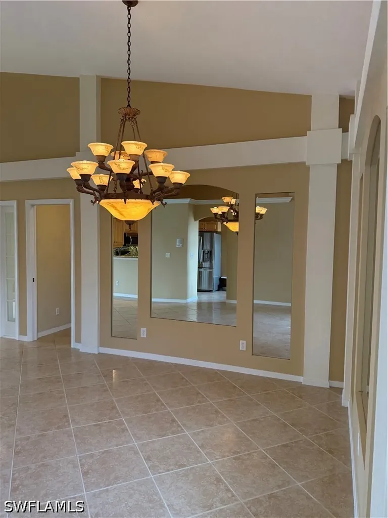 2650 Creek Lane Naples FL 34119