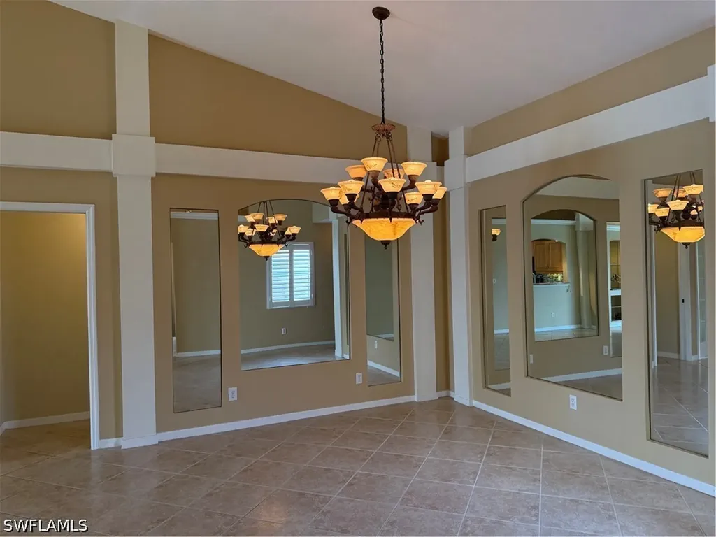 2650 Creek Lane Naples FL 34119