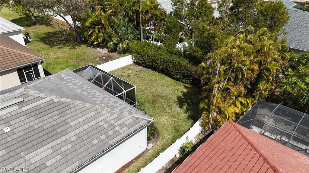 8300 Laurel Lakes Boulevard Naples FL 34119