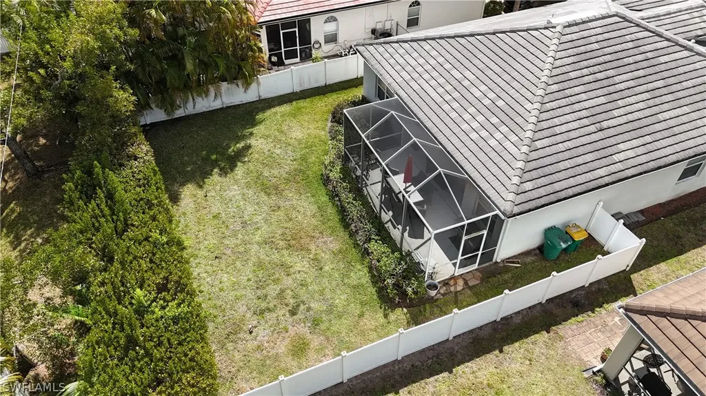 8300 Laurel Lakes Boulevard Naples FL 34119
