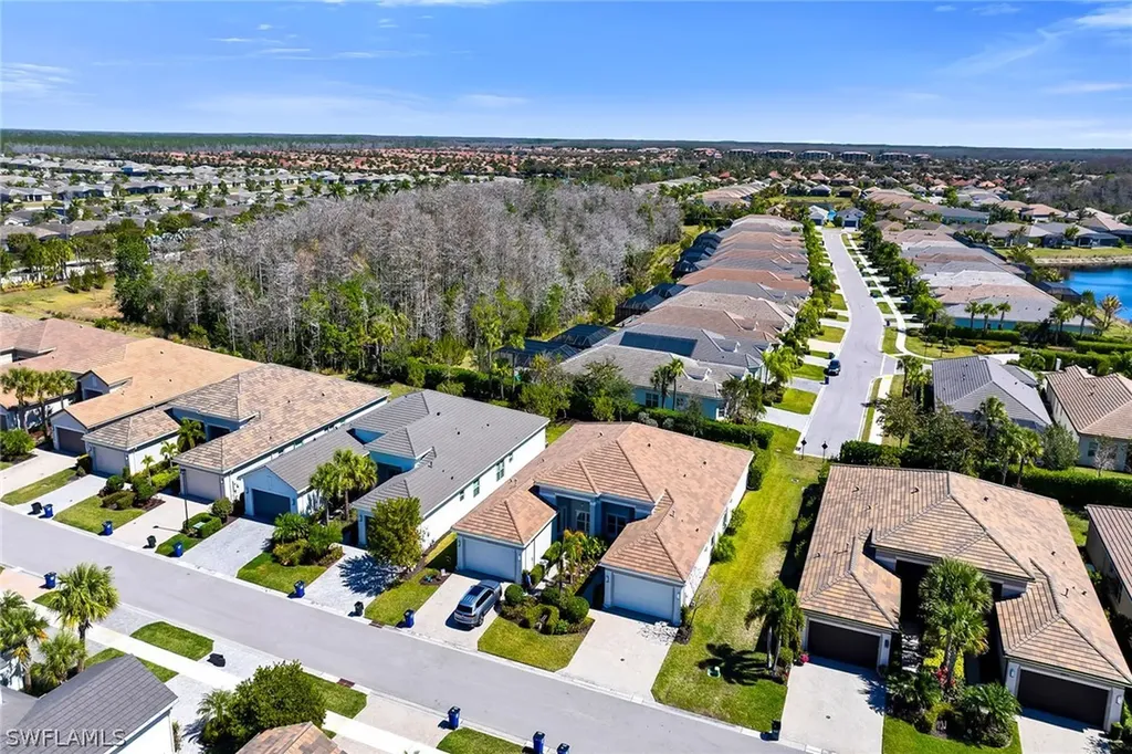 28616 Lobos Circle Bonita Springs FL 34135