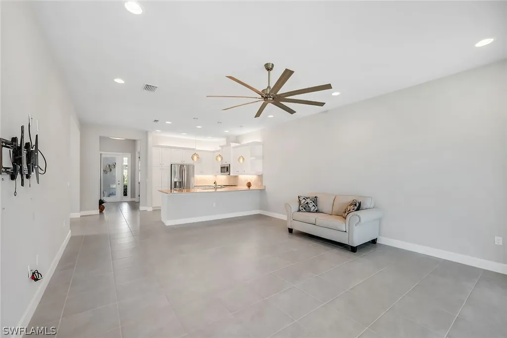 28616 Lobos Circle Bonita Springs FL 34135