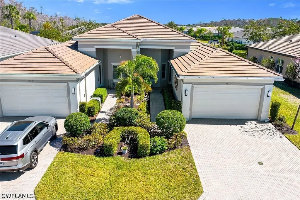 28616 Lobos Circle Bonita Springs FL 34135