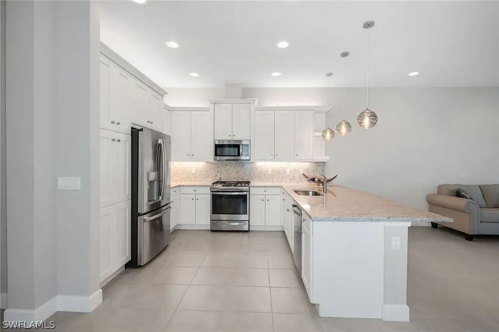 28616 Lobos Circle Bonita Springs FL 34135