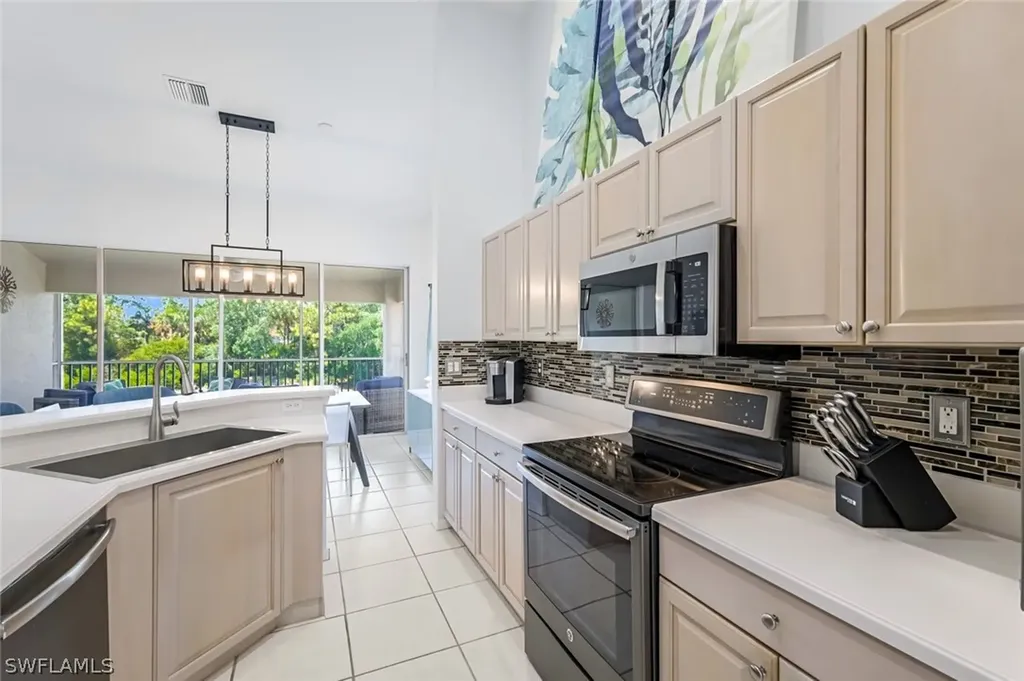 5360 Andover Drive Naples FL 34110