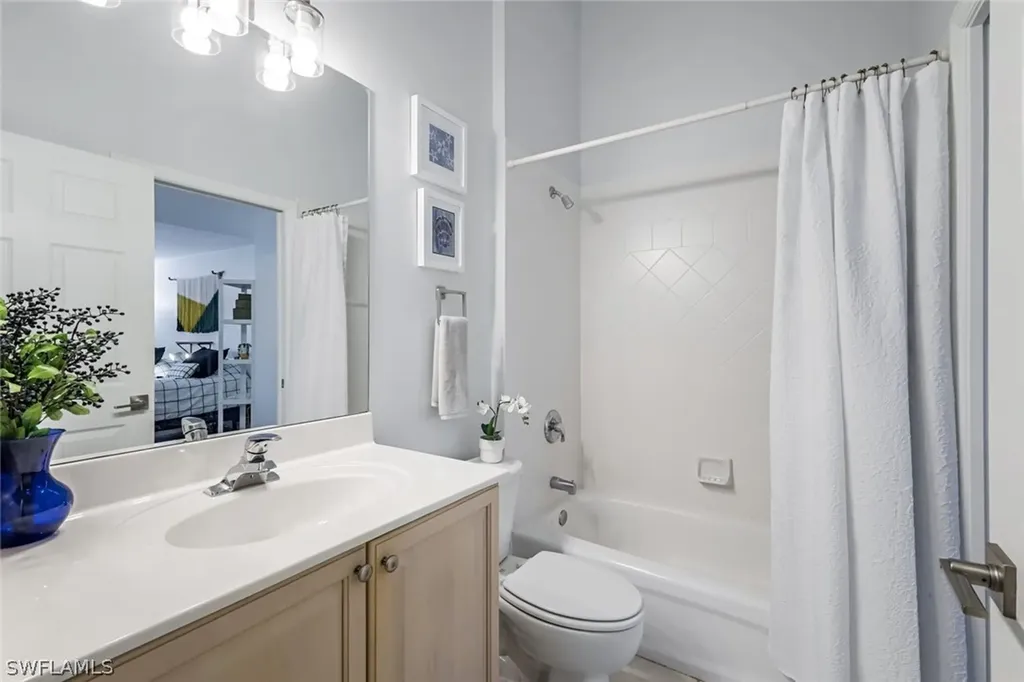 5360 Andover Drive Naples FL 34110