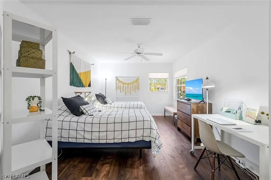 5360 Andover Drive Naples FL 34110