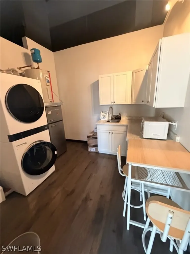 24851 S Tamiami Trail Bonita Springs FL 34134