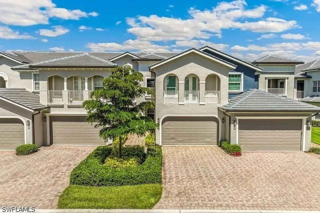 3610 Lansing Loop N Estero FL 33928