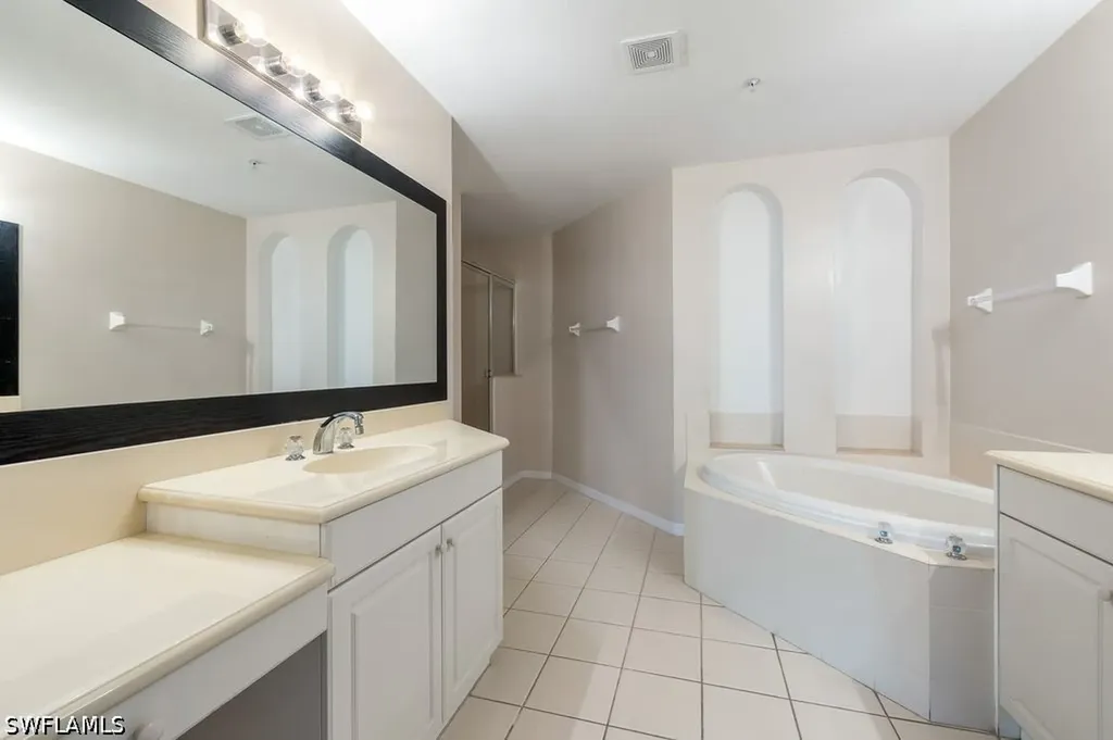3610 Lansing Loop N Estero FL 33928