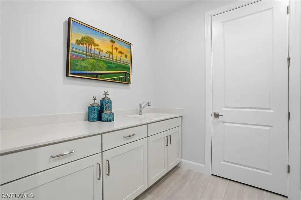 1909 Fresno Avenue Naples FL 34120