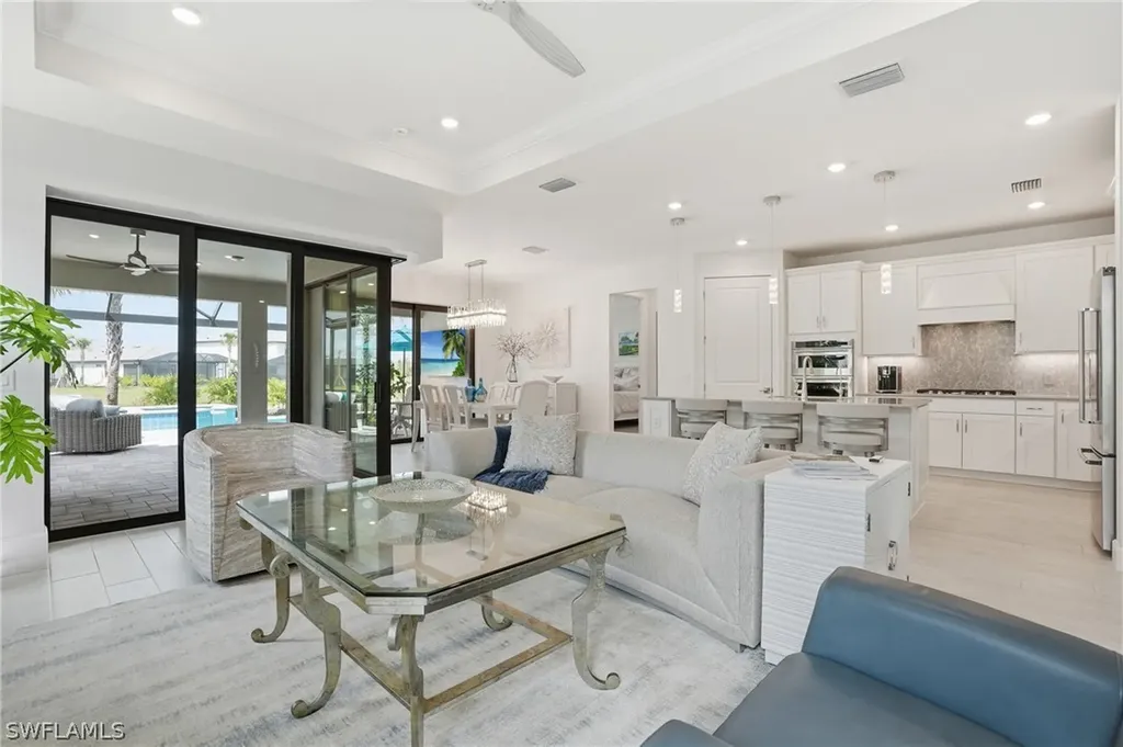 1909 Fresno Avenue Naples FL 34120