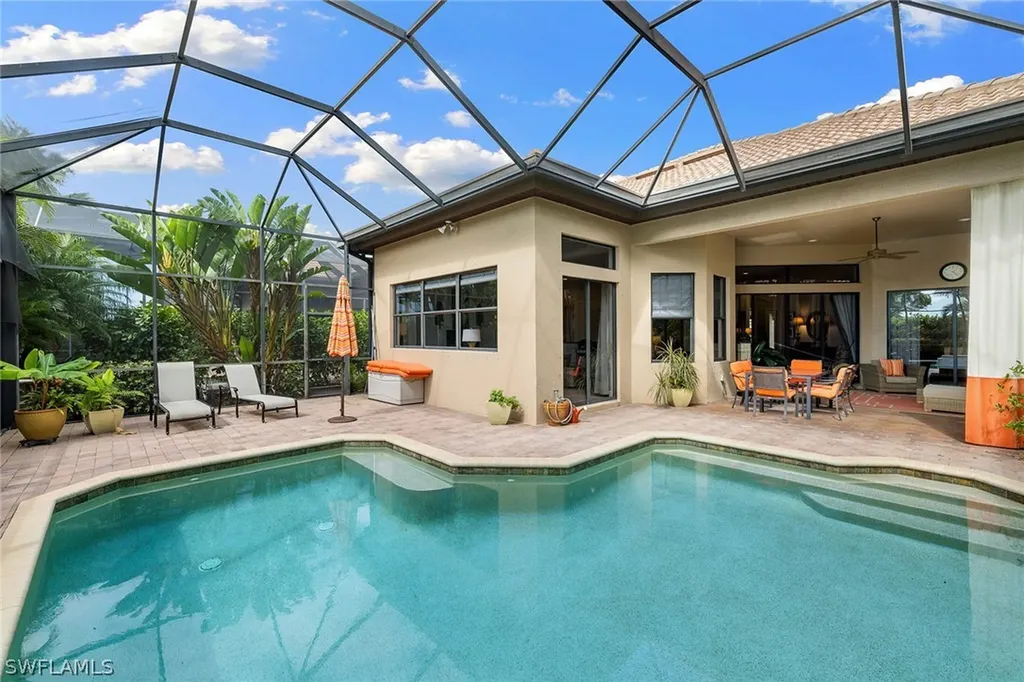 6513 Caldecott Drive Naples FL 34113