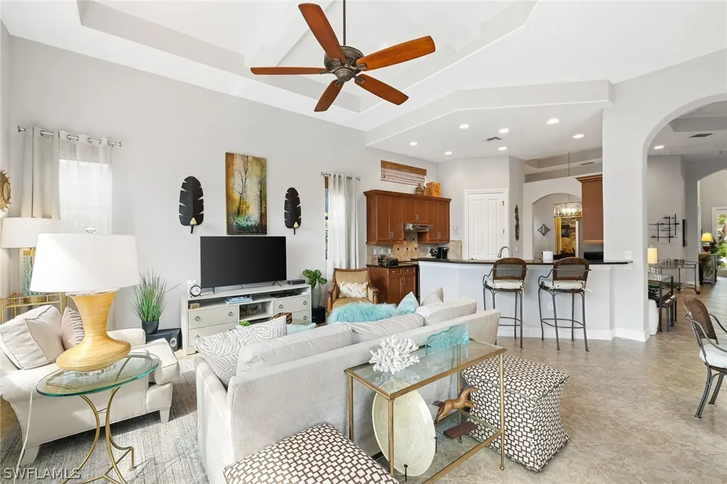6513 Caldecott Drive Naples FL 34113