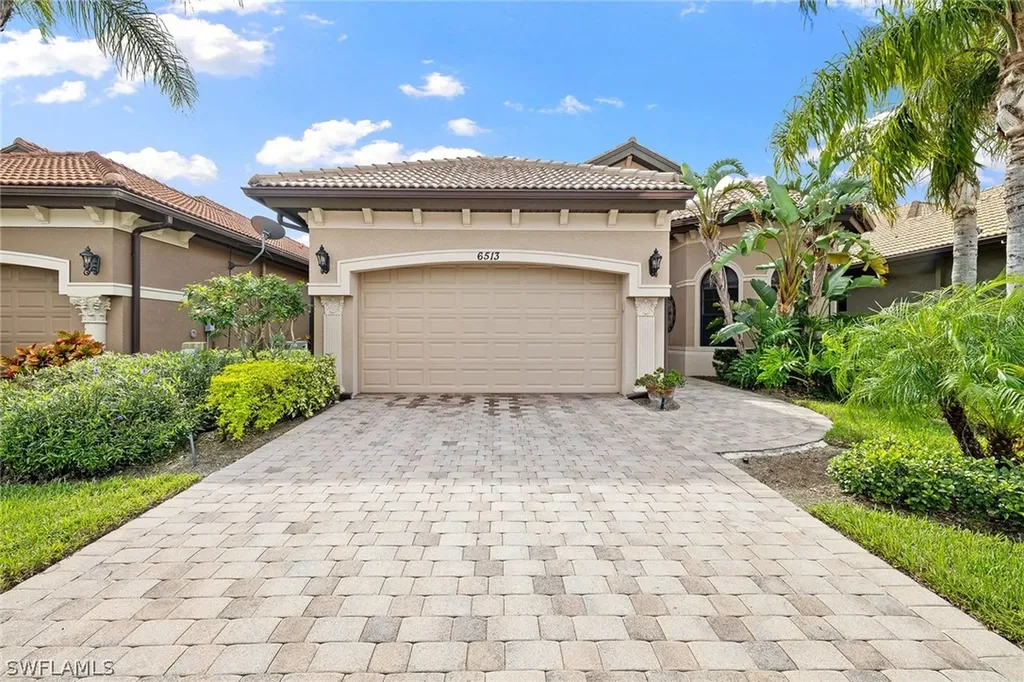 6513 Caldecott Drive Naples FL 34113