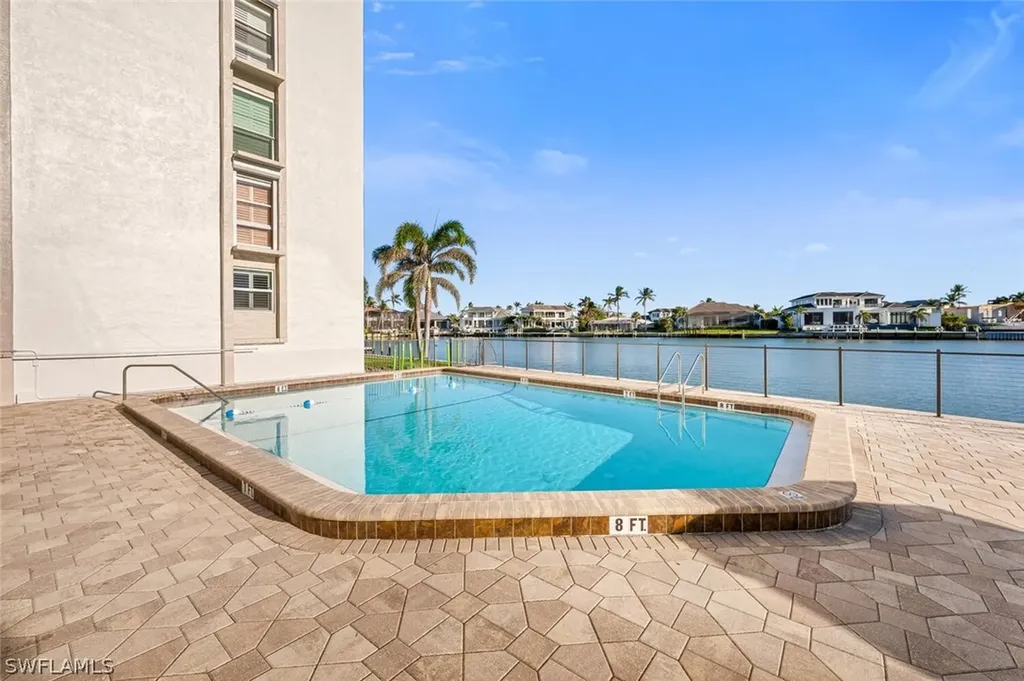 300 Park Shore Drive Naples FL 34103