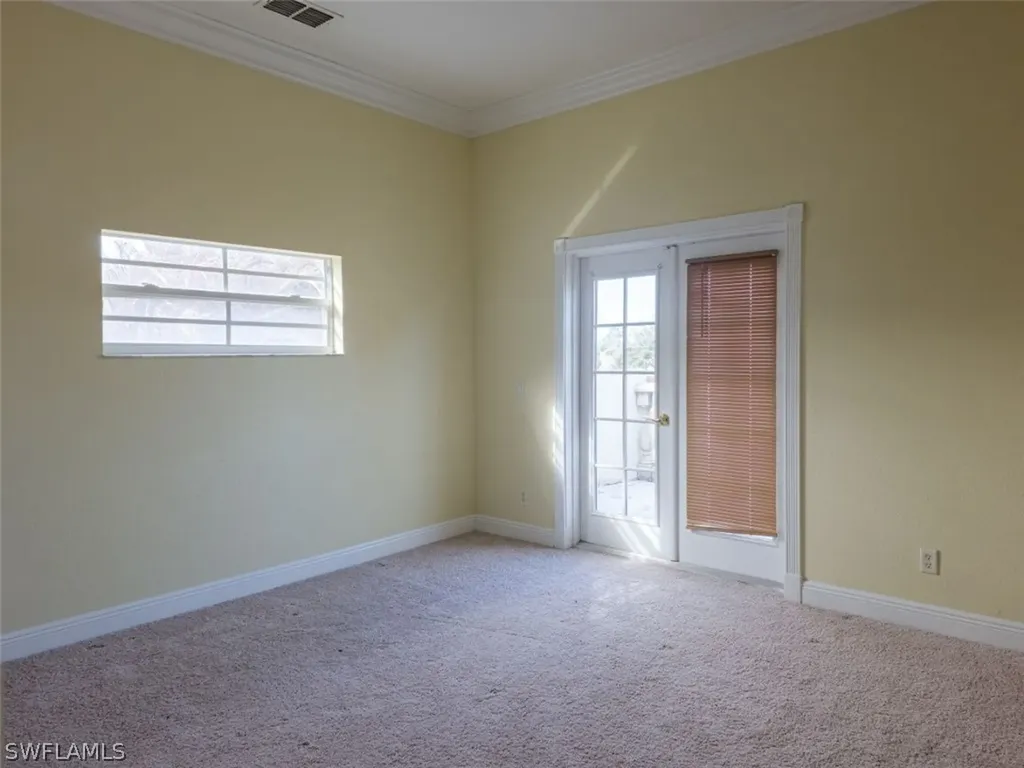 6139 57th Court Vero Beach FL 32967