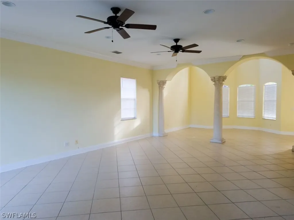 6139 57th Court Vero Beach FL 32967
