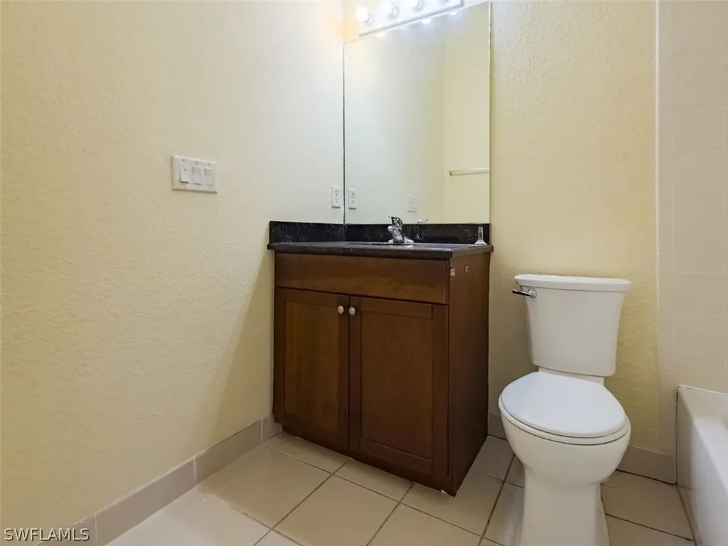 6139 57th Court Vero Beach FL 32967