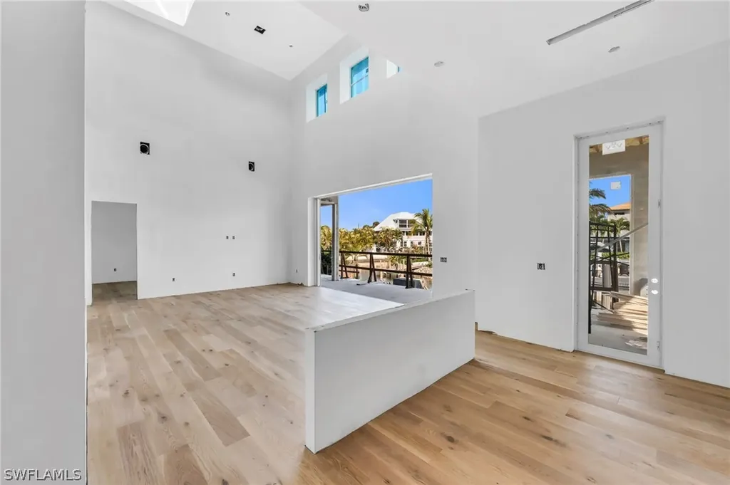 2649 Riverview Drive Naples FL 34112