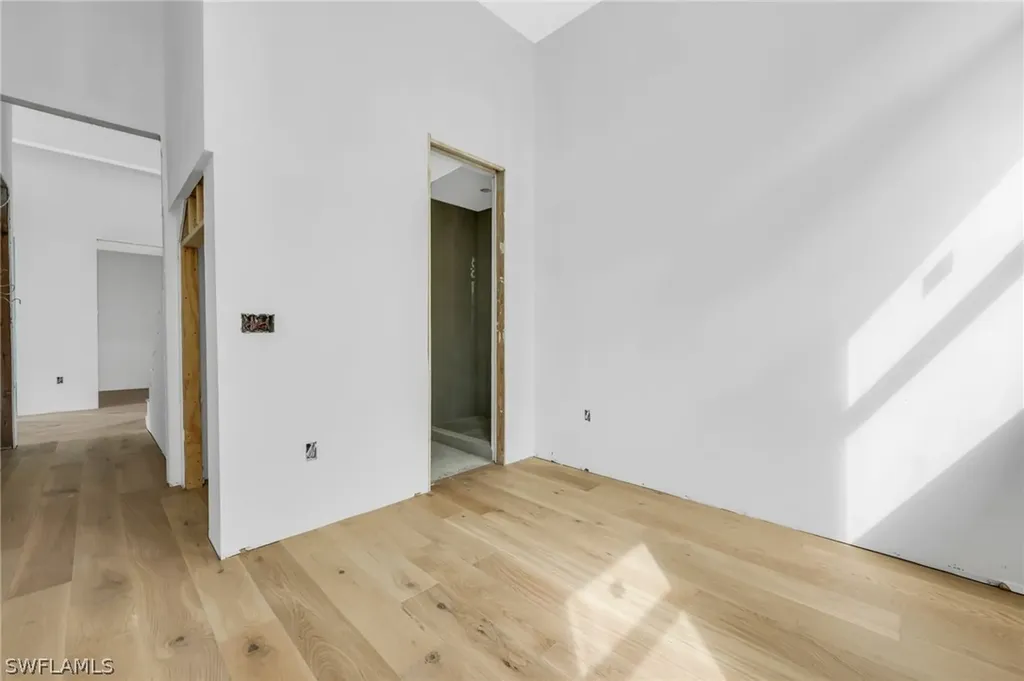 2649 Riverview Drive Naples FL 34112