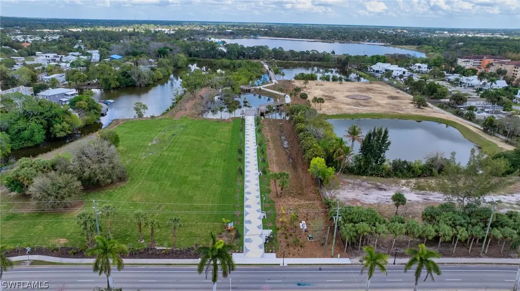 2649 Riverview Drive Naples FL 34112