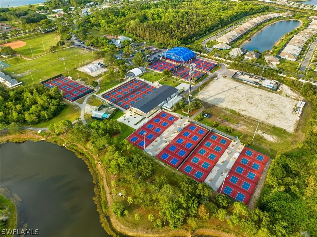 2649 Riverview Drive Naples FL 34112