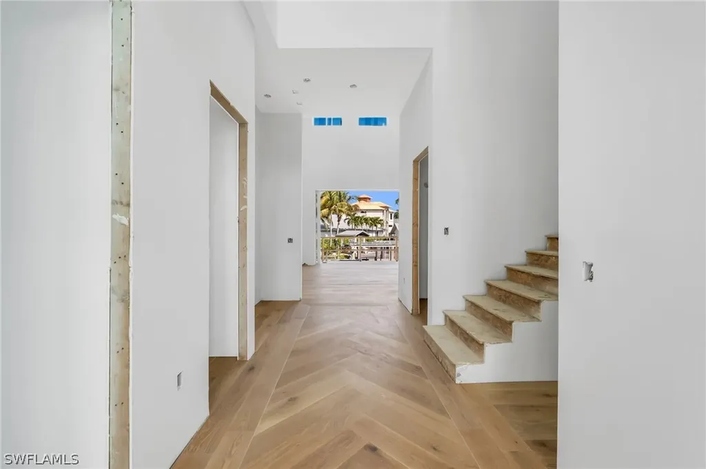 2649 Riverview Drive Naples FL 34112