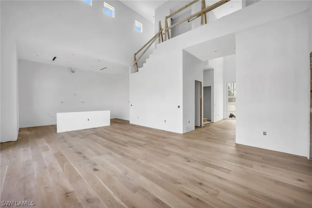 2649 Riverview Drive Naples FL 34112