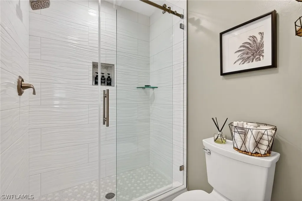 9009 Michael Circle Naples FL 34113