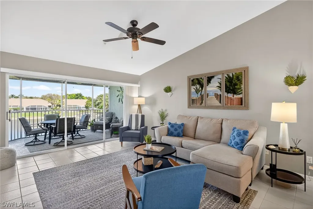 9009 Michael Circle Naples FL 34113