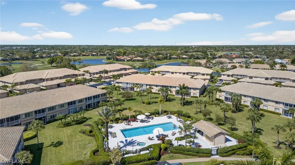 9009 Michael Circle Naples FL 34113