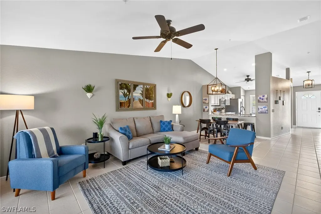 9009 Michael Circle Naples FL 34113