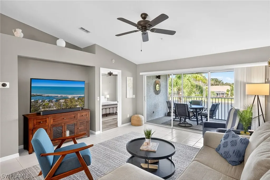 9009 Michael Circle Naples FL 34113