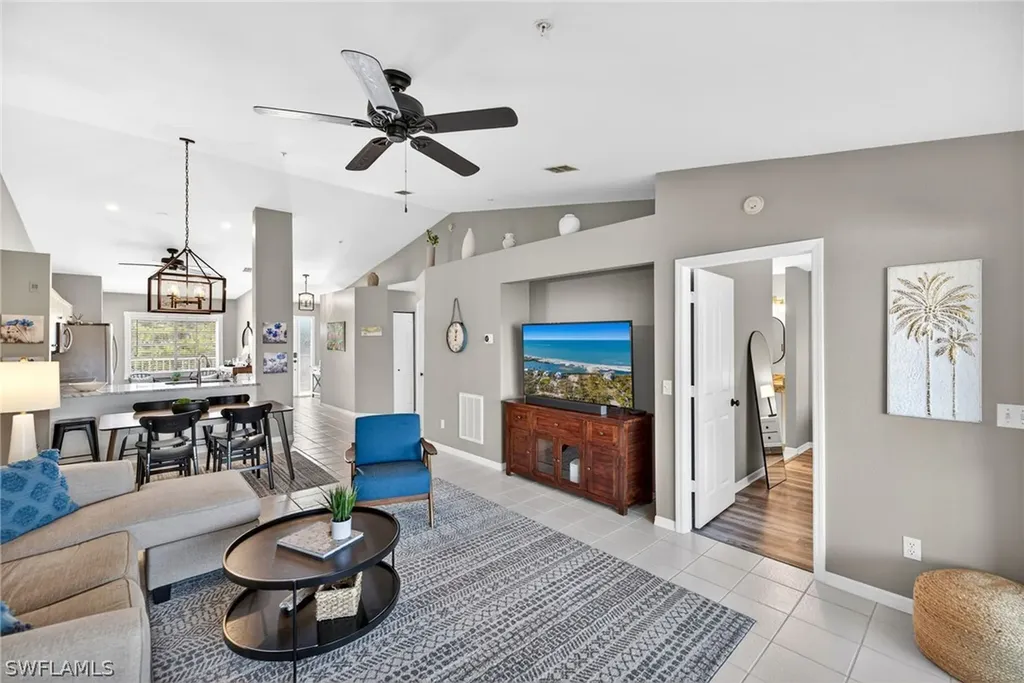 9009 Michael Circle Naples FL 34113