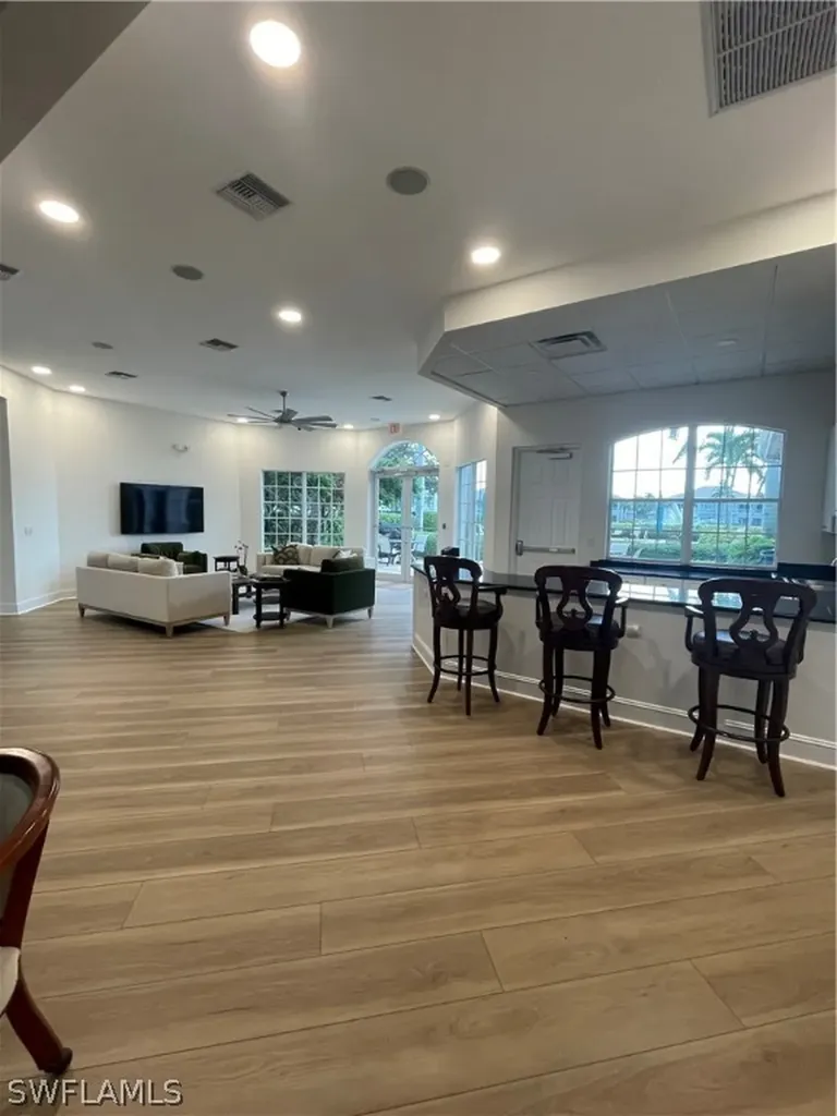 7168 Lemuria Circle Naples FL 34109