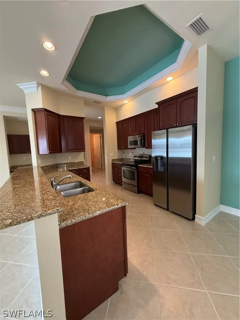 7168 Lemuria Circle Naples FL 34109