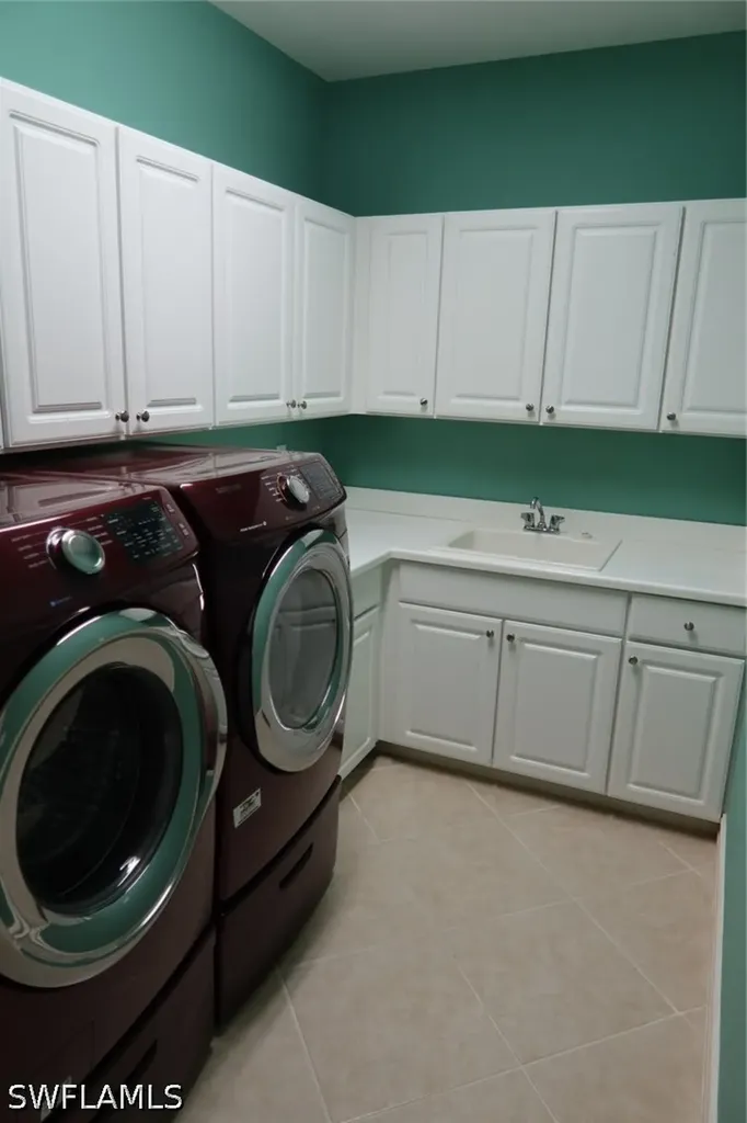 7168 Lemuria Circle Naples FL 34109