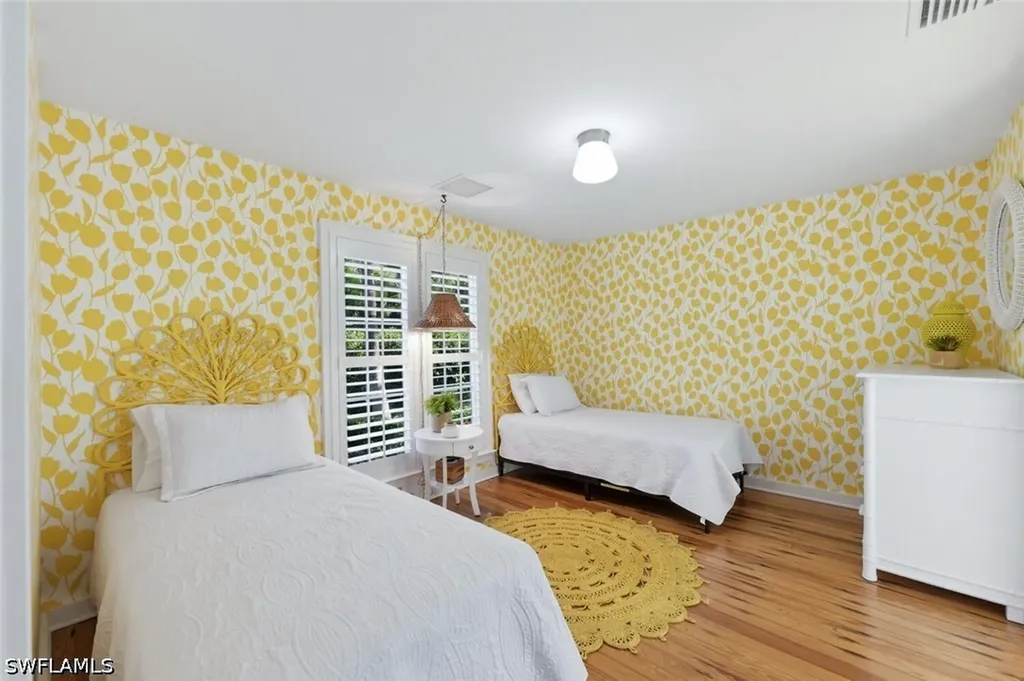 92 10th Avenue S Naples FL 34102