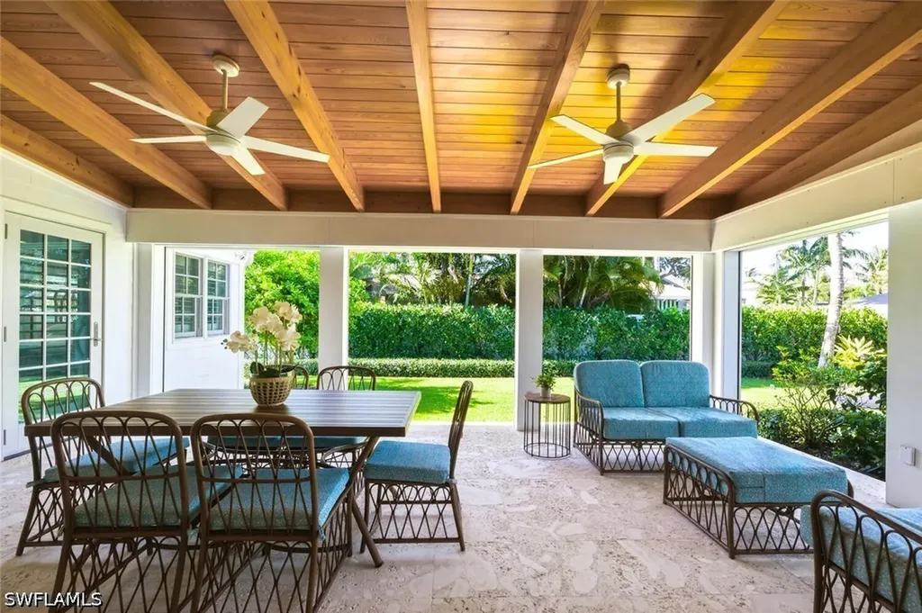 92 10th Avenue S Naples FL 34102