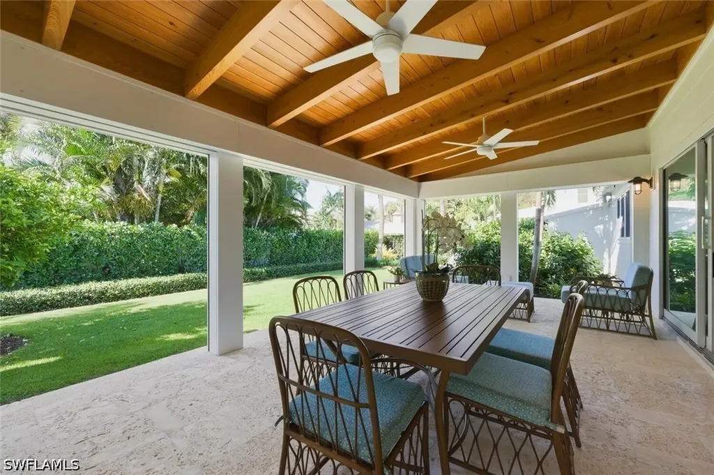 92 10th Avenue S Naples FL 34102
